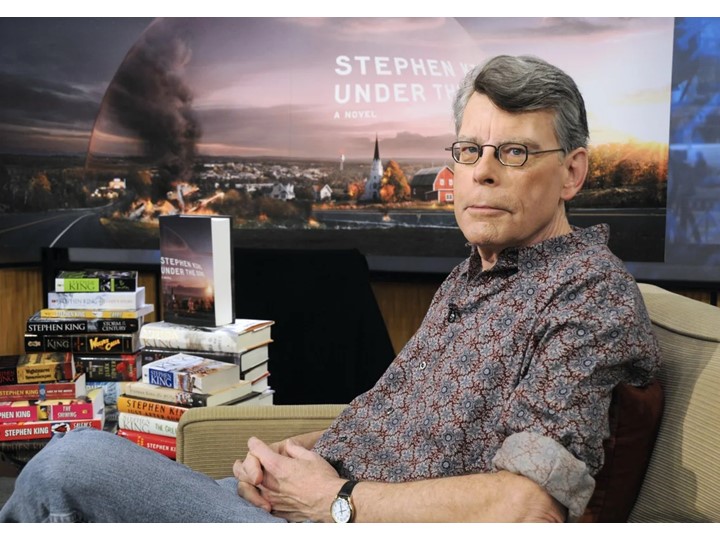 Презентация по литературе на тему "Жизнь и творчество С. Кинга" - Скачать презентации бесплатно | Читать или скачать учебники для школы онлайн бесплатно ☑ Школьные учебники school-textbook.com