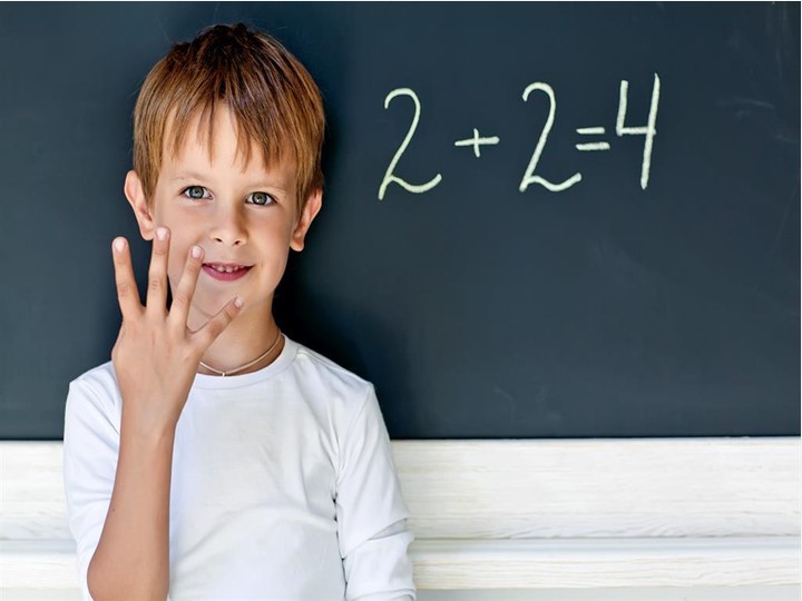 "Решение уравнений, сводящихся к линейным - Скачать презентации бесплатно | Читать или скачать учебники для школы онлайн бесплатно ☑ Школьные учебники school-textbook.com