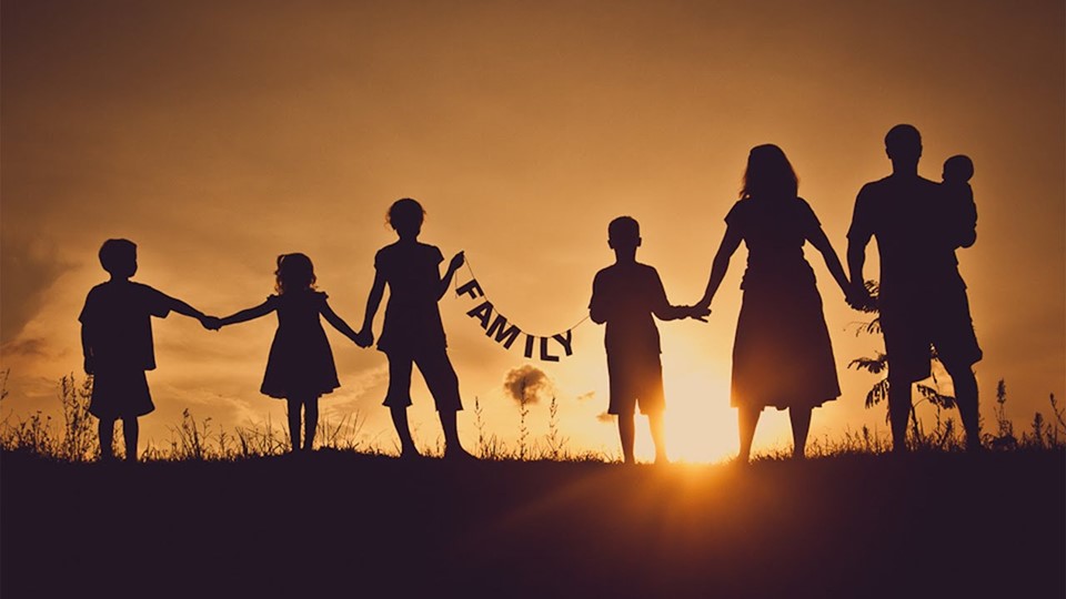 Презентация по коррекционному курсу Социально-бытовая ориентировка на тему "Семья" - Скачать презентации бесплатно | Читать или скачать учебники для школы онлайн бесплатно ☑ Школьные учебники school-textbook.com